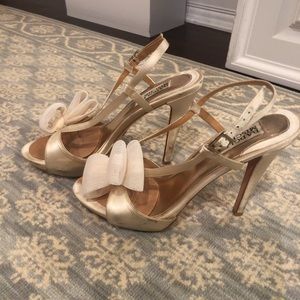 Badgley Mischka heels
